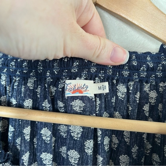 FAHERTY Emery Lotus Floral Print Blouse Top - Picture 9 of 11